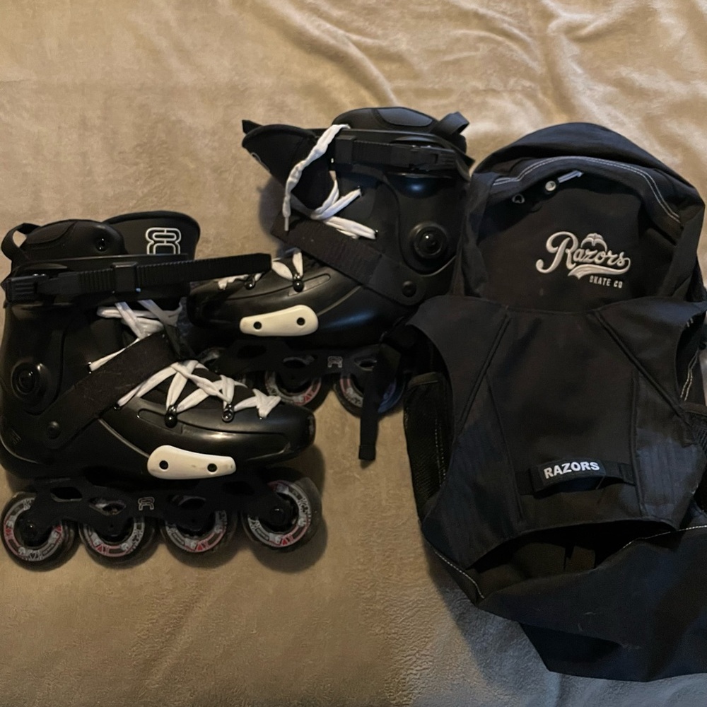 Razor rollerblade, with bag